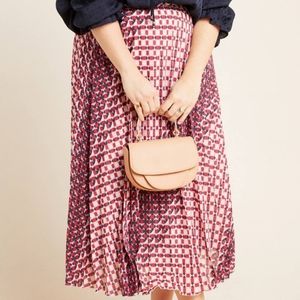 Maeve Hildi Pleated Midi Skirt

Anthropologie NWT